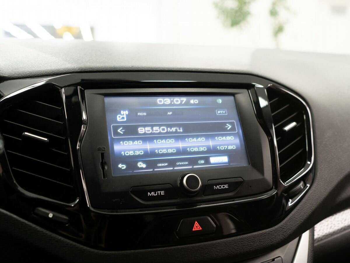 Купить Lada (ВАЗ) Vesta SW Cross, 2018, 84 500 км, фото №12