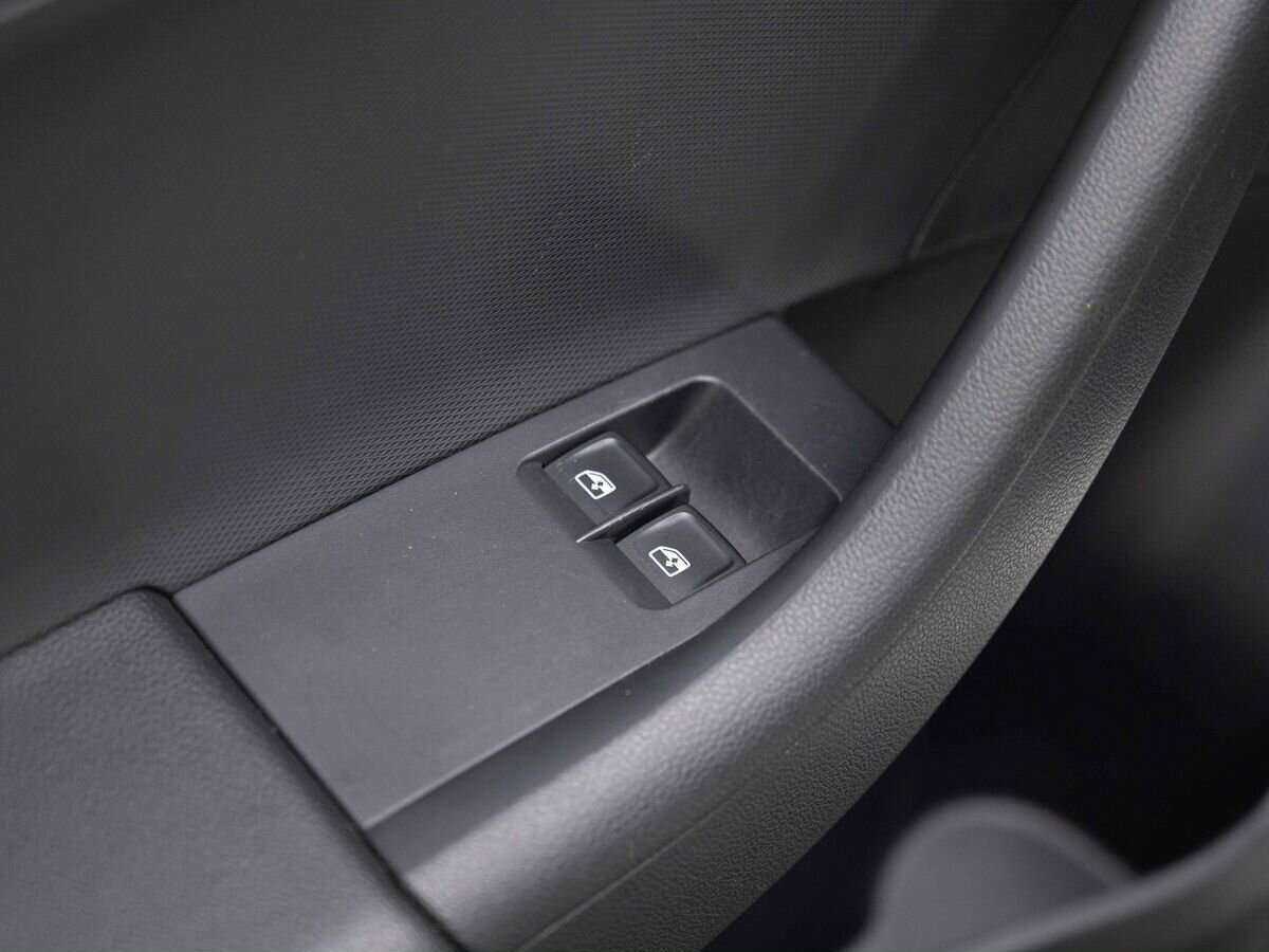 Купить Skoda Rapid, 2017, 68 800 км, фото №15