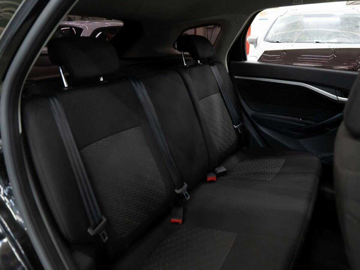 Купить Lada (ВАЗ) Vesta SW, 2020, 87 000 км, фото №8