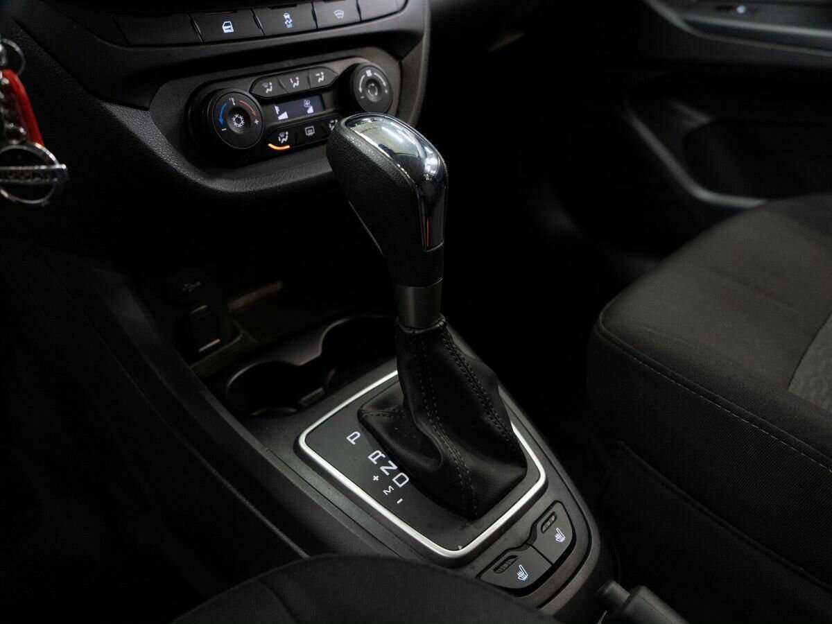 Купить Lada (ВАЗ) Vesta SW, 2020, 87 000 км, фото №13