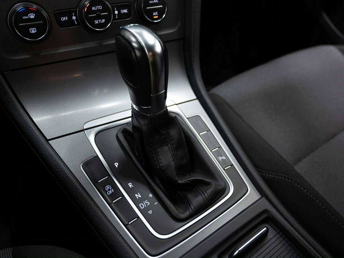 Купить Volkswagen Golf, 2013, 150 000 км, фото №23