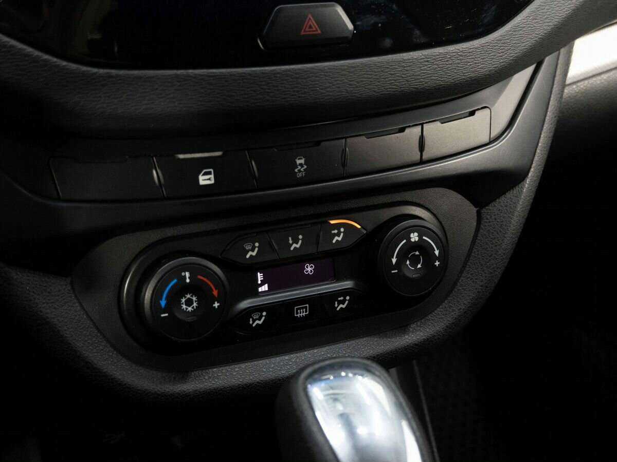 Купить Lada (ВАЗ) Vesta SW, 2020, 81 442 км, фото №20