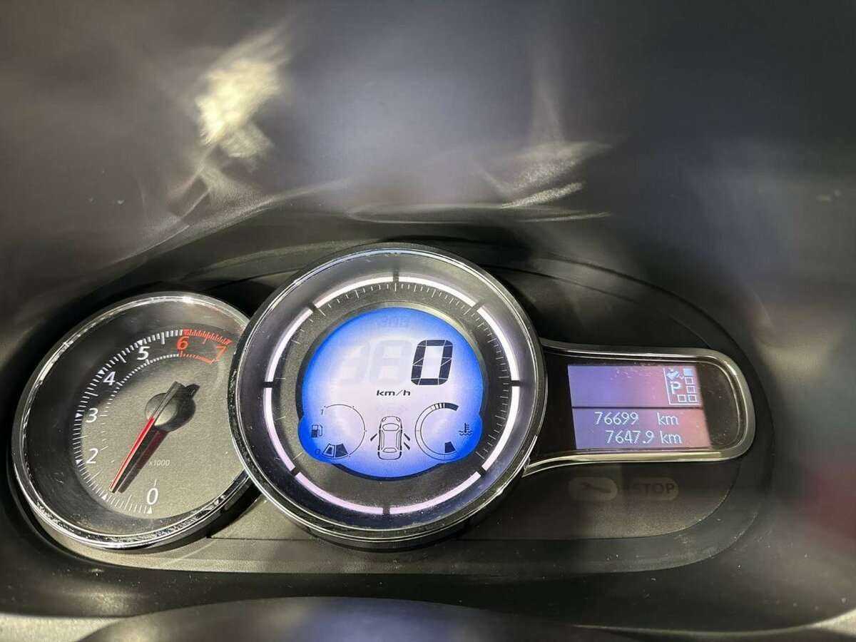 Купить Renault Fluence, 2014, 76 699 км, фото №11