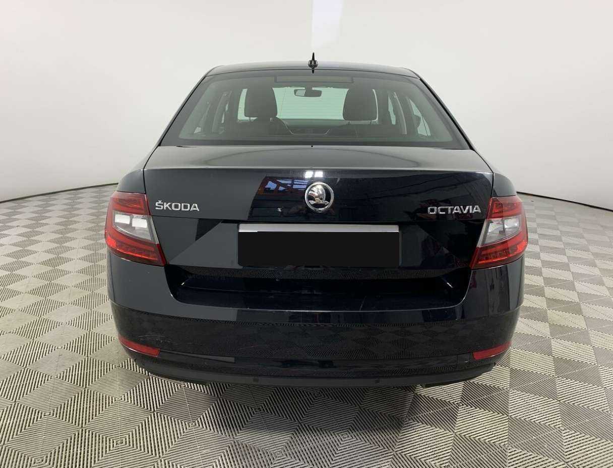 Купить Skoda Octavia, 2018, 142 835 км, фото №6