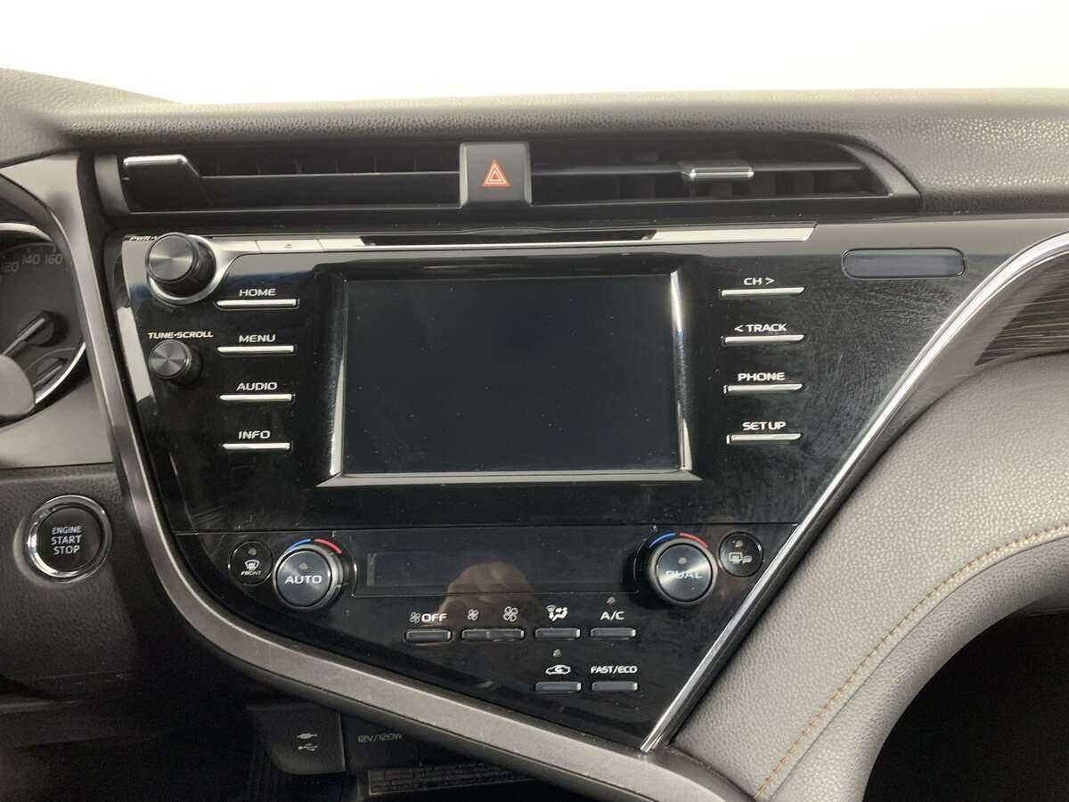 Купить Toyota Camry, 2020, 211 001 км, фото №13