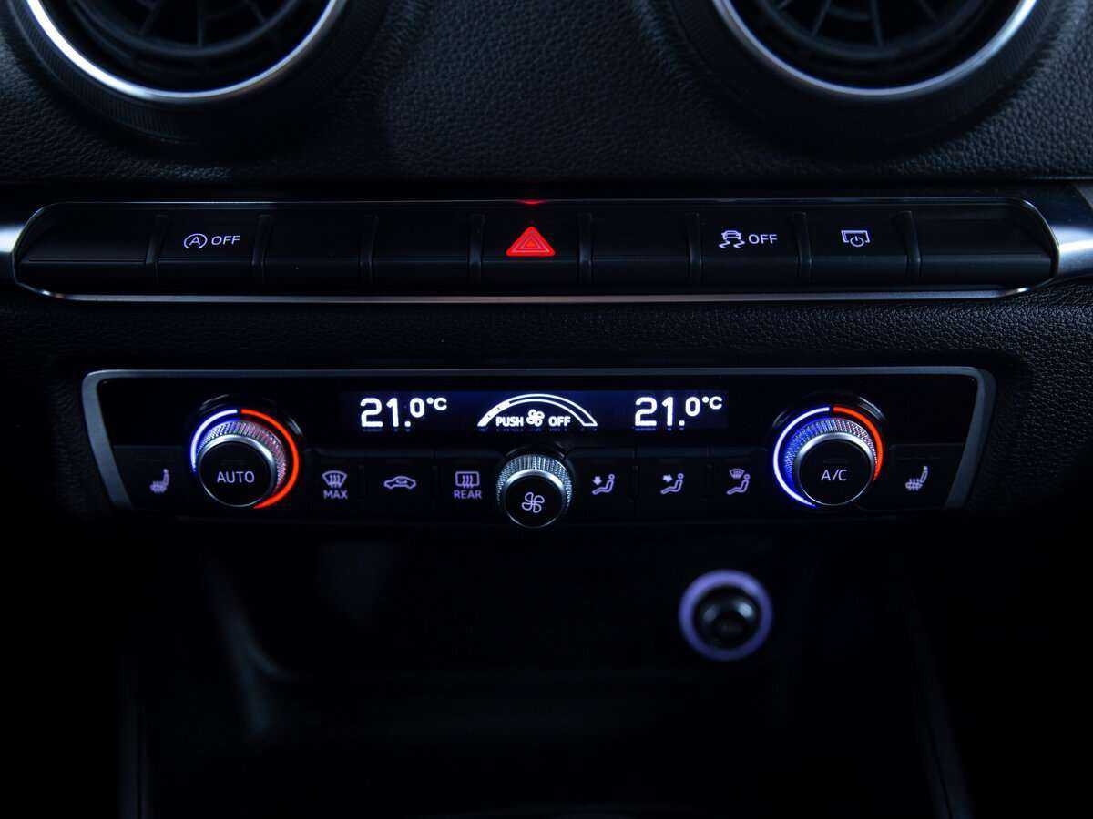 Купить Audi A3, 2020, 65 318 км, фото №15