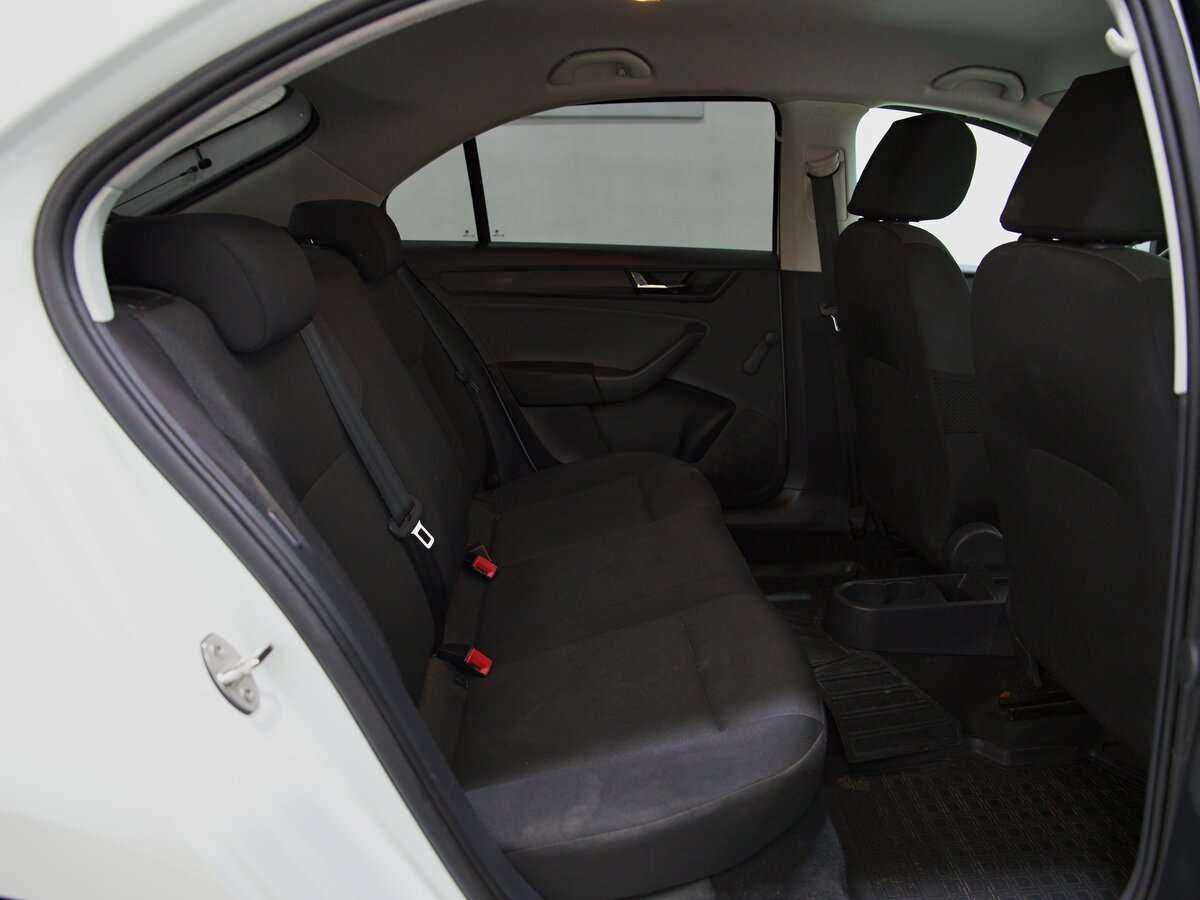 Купить Skoda Rapid, 2018, 51 915 км, фото №9