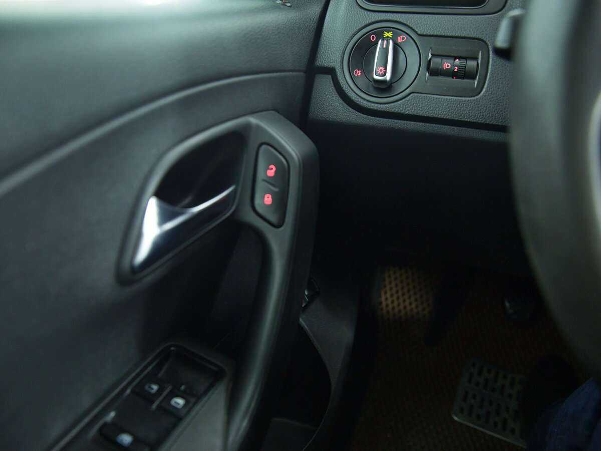 Купить Volkswagen Polo, 2019, 198 232 км, фото №15