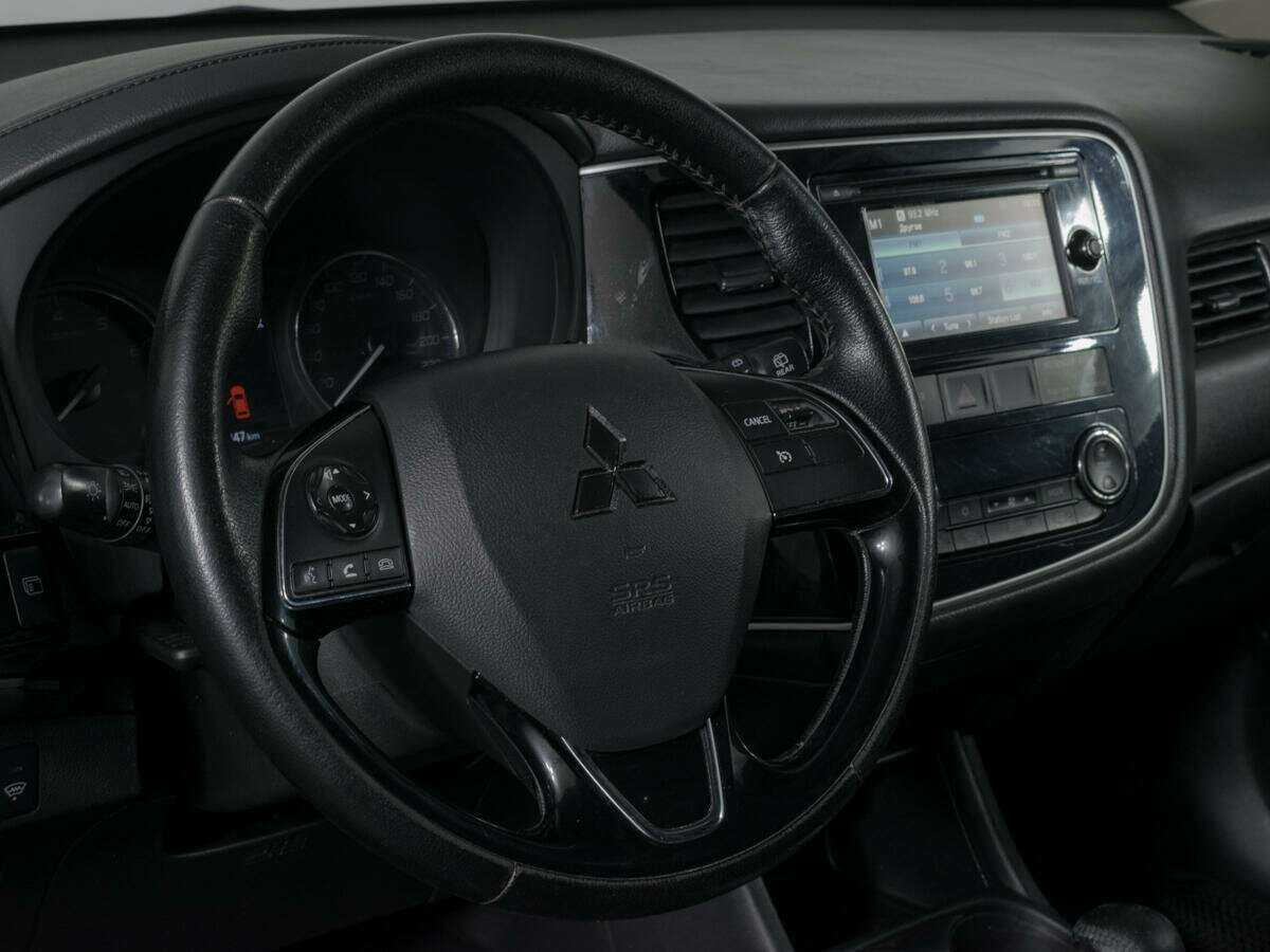 Купить Mitsubishi Outlander, 2016, 120 110 км, фото №11