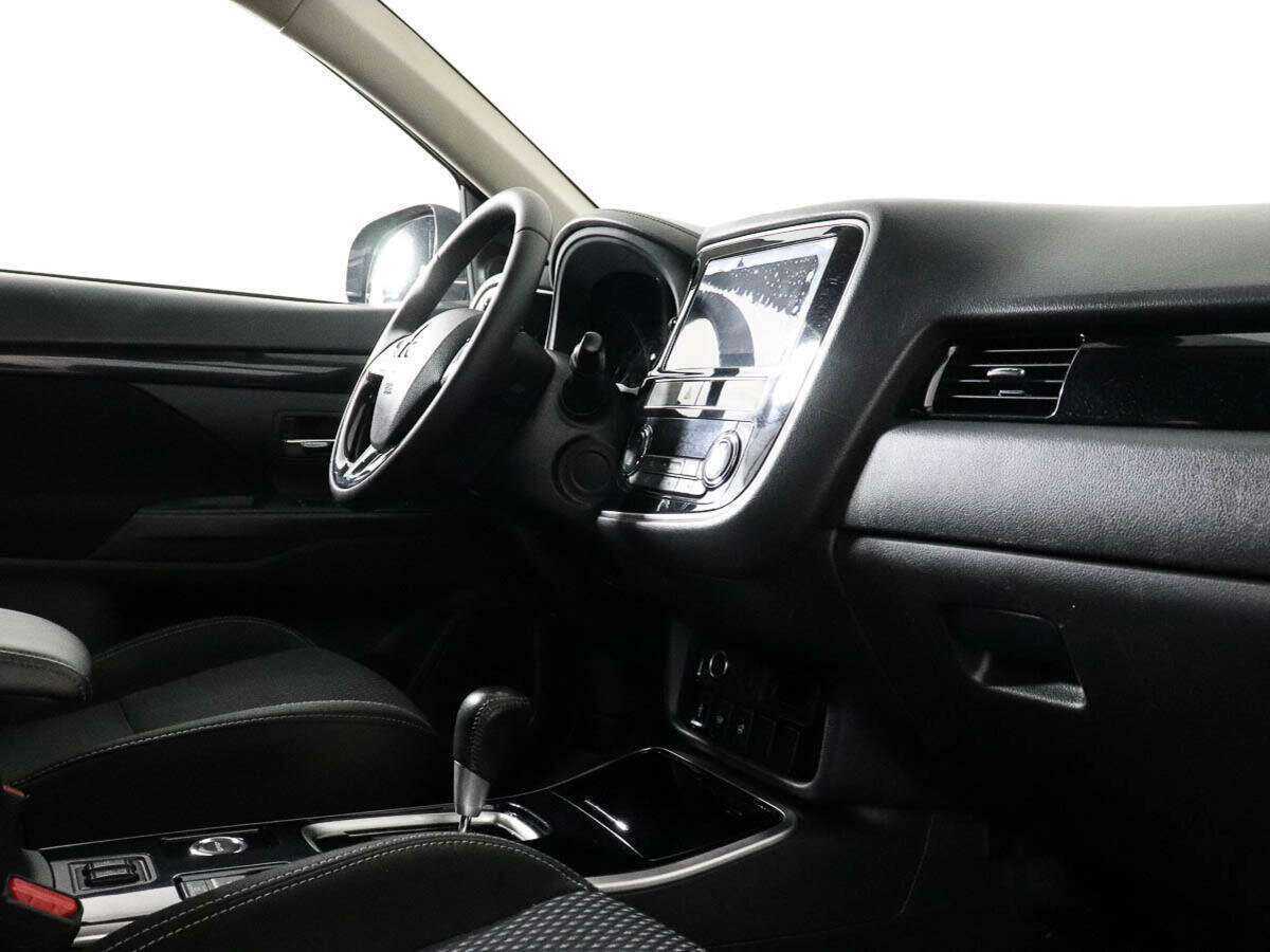 Купить Mitsubishi Outlander, 2019, 115 921 км, фото №7