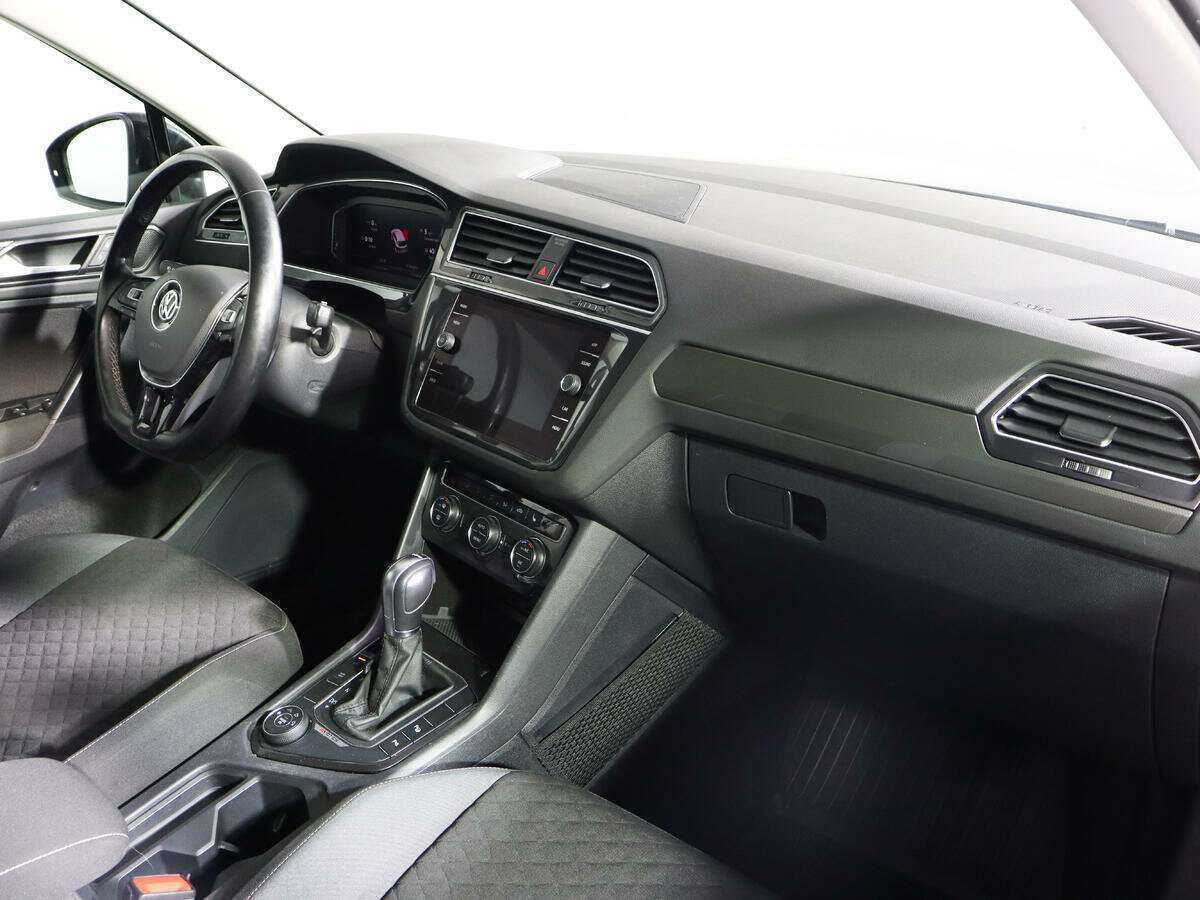 Купить Volkswagen Tiguan, 2018, 101 360 км, фото №7