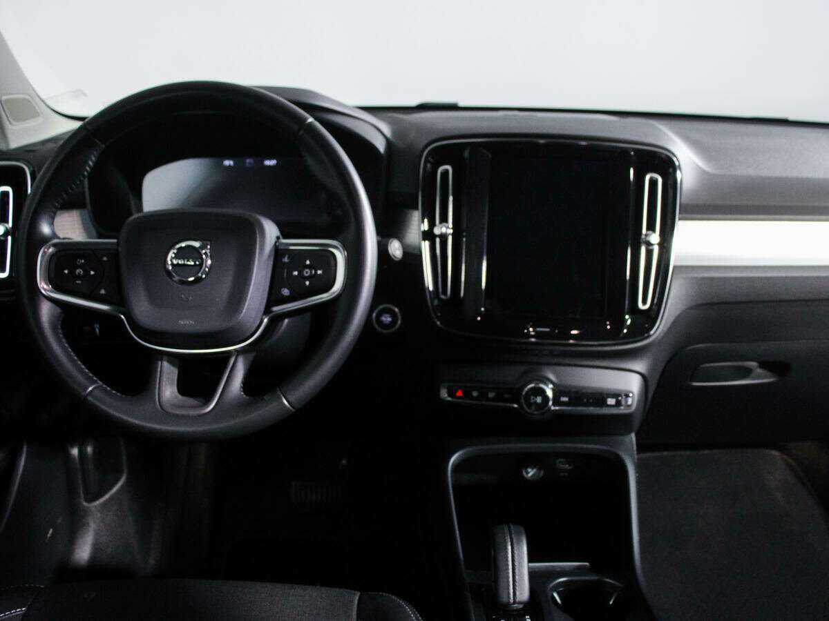 Купить Volvo XC40, 2019, 89 659 км, фото №12