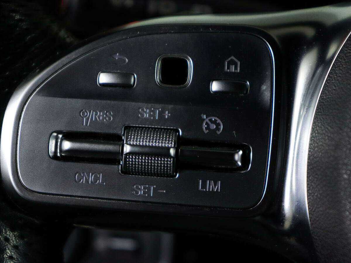 Купить Mercedes-Benz A-Класс 200, 2020, 100 059 км, фото №16