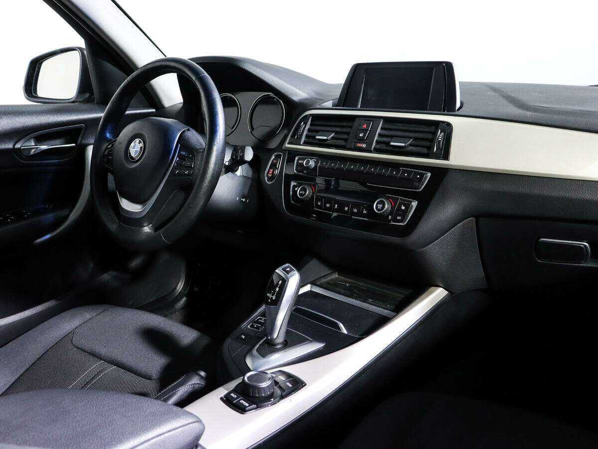 Купить BMW 1 серии 118i, 2018, 91 506 км, фото №7