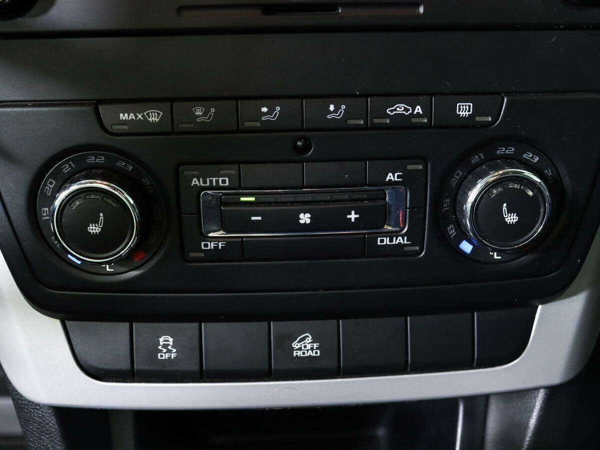 Купить Skoda Yeti, 2012, 152 459 км, фото №16