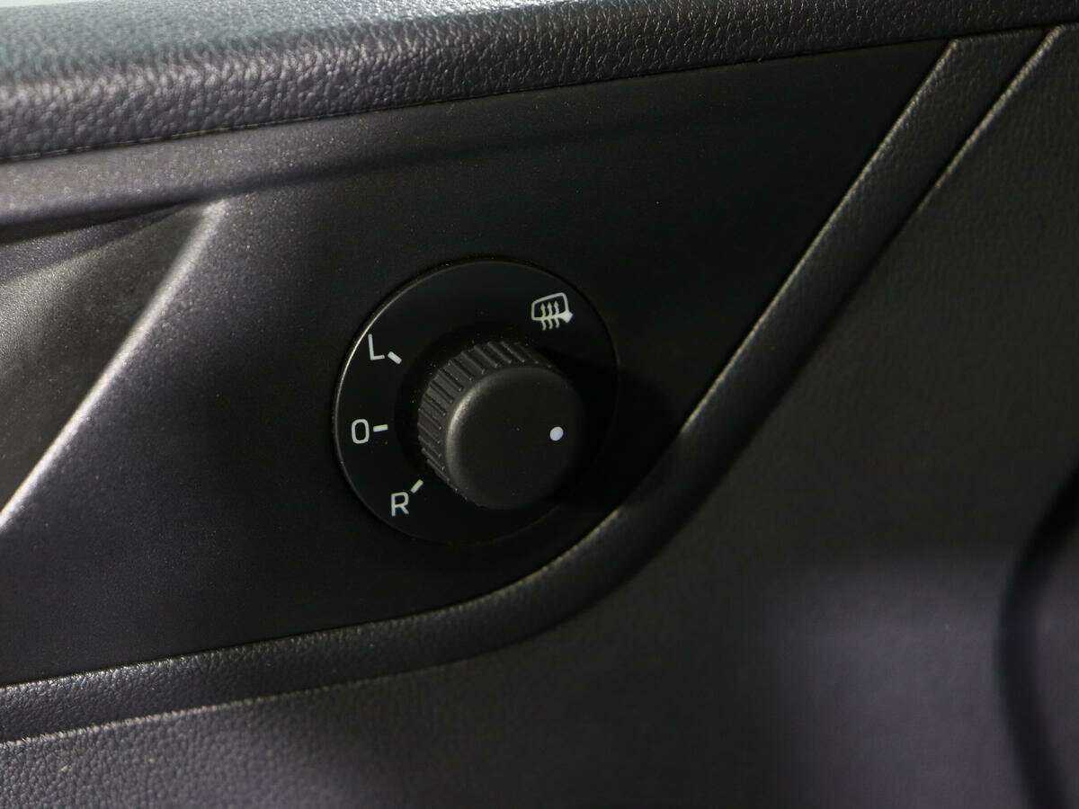 Купить Volkswagen Polo, 2020, 87 100 км, фото №15