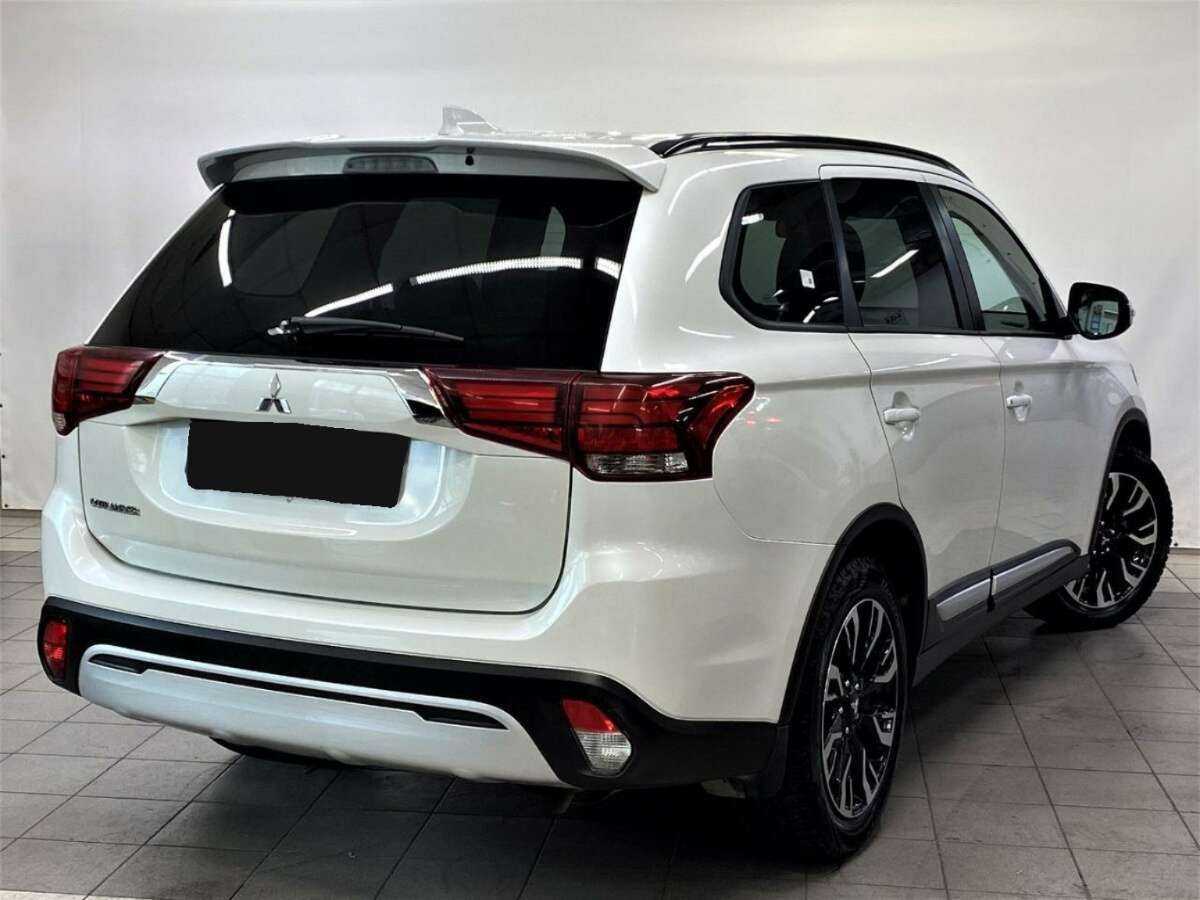 Купить Mitsubishi Outlander, 2021, 33 584 км, фото №6