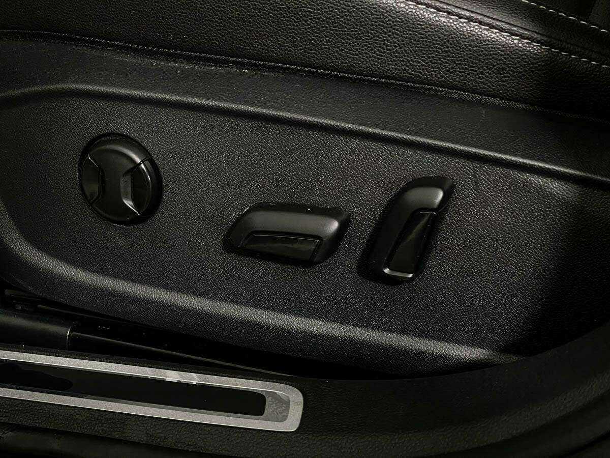 Купить Volkswagen Jetta, 2020, 69 836 км, фото №12