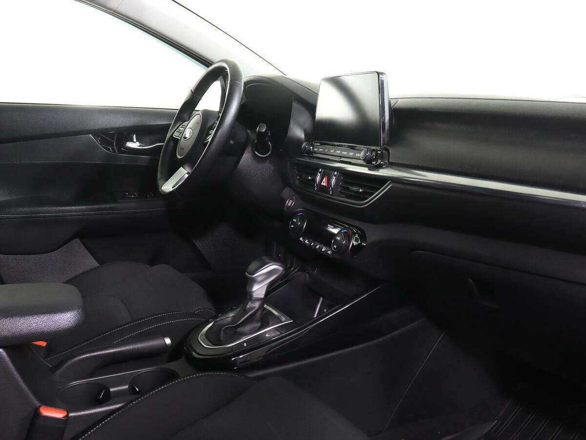 Купить Kia Cerato, 2020, 117 000 км, фото №6