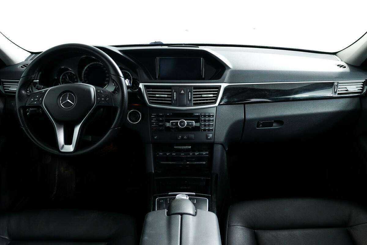 Купить Mercedes-Benz E-Класс 300, 2012, 143 781 км, фото №11