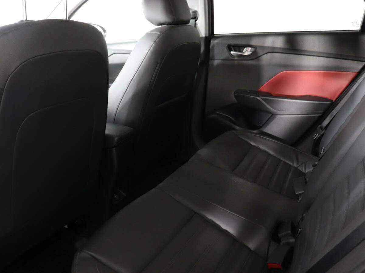 Купить Hyundai Solaris, 2021, 41 069 км, фото №11