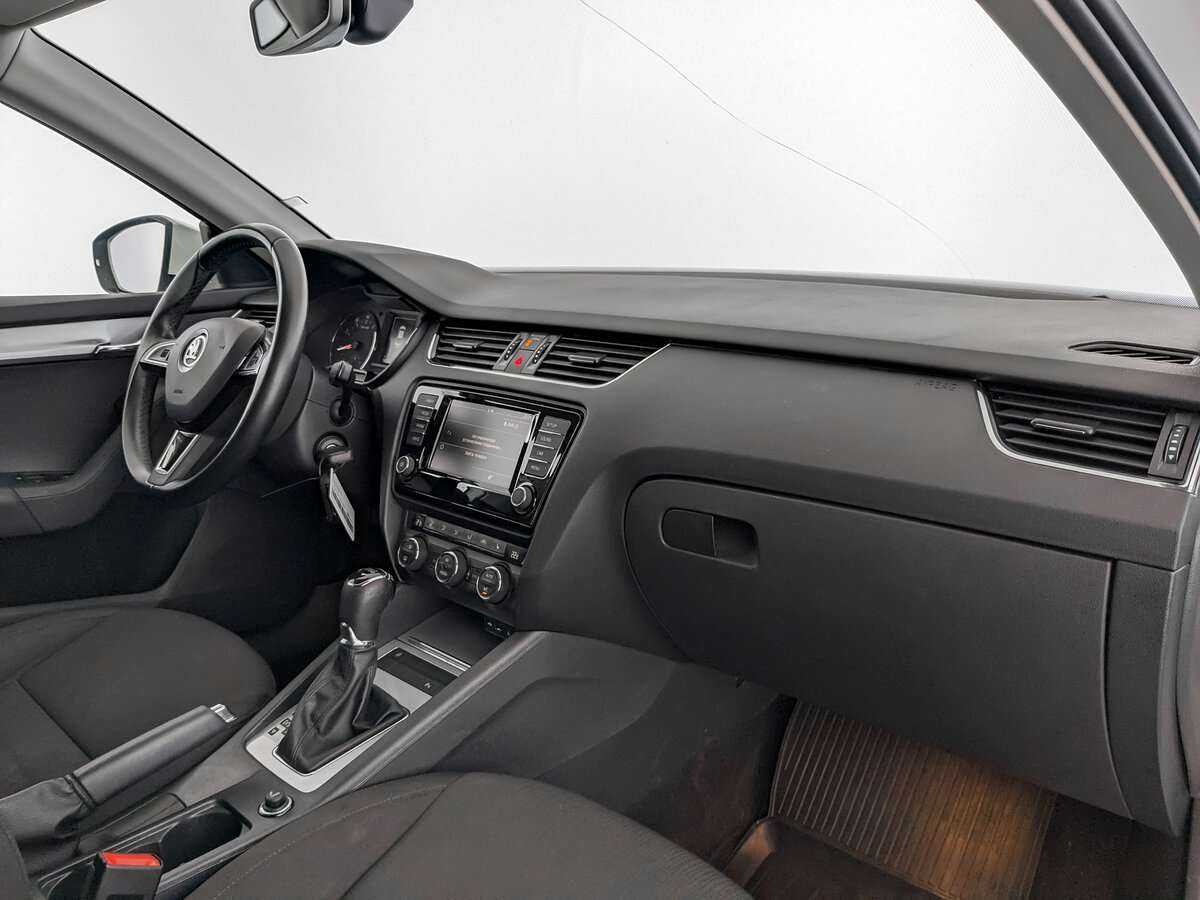 Купить Skoda Octavia, 2016, 141 725 км, фото №8