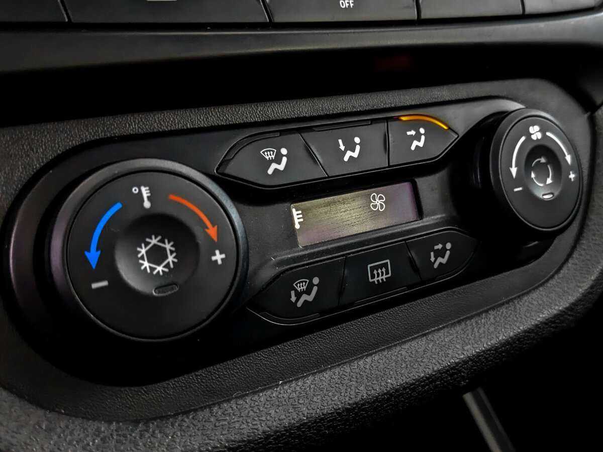 Купить Lada (ВАЗ) Vesta, 2018, 79 362 км, фото №21