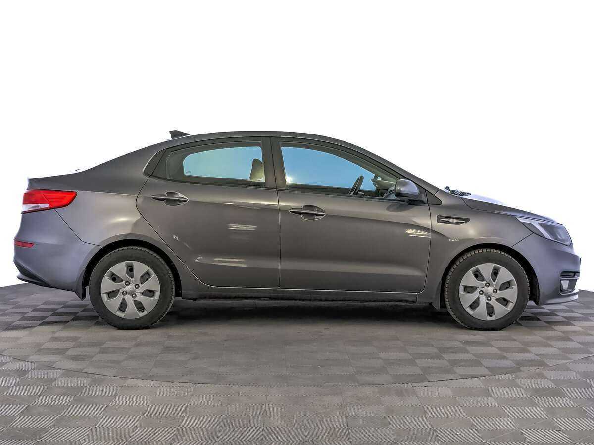 Купить Kia Rio, 2017, 128 259 км, фото №4
