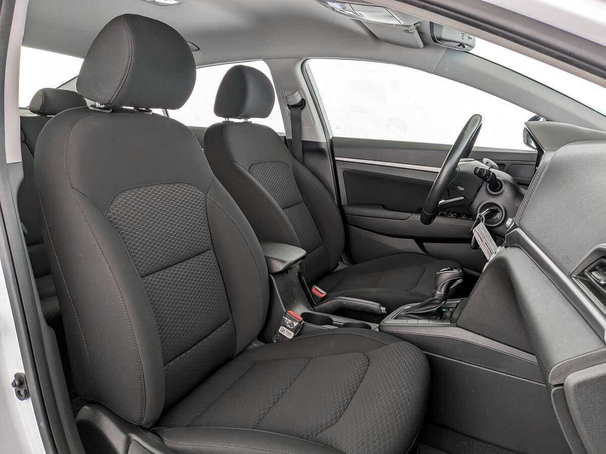 Купить Hyundai Elantra, 2020, 83 421 км, фото №19