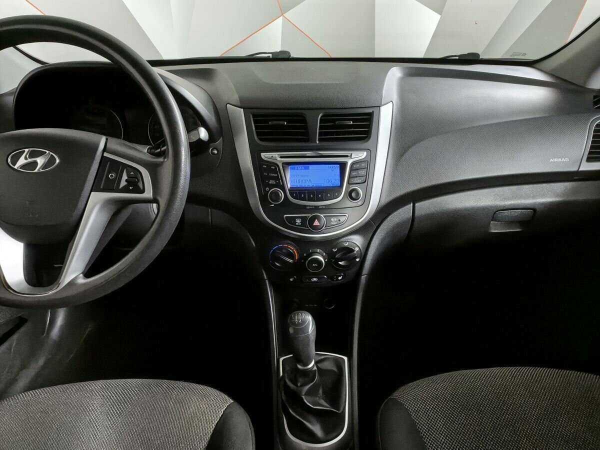 Купить Hyundai Solaris, 2013, 200 731 км, фото №11