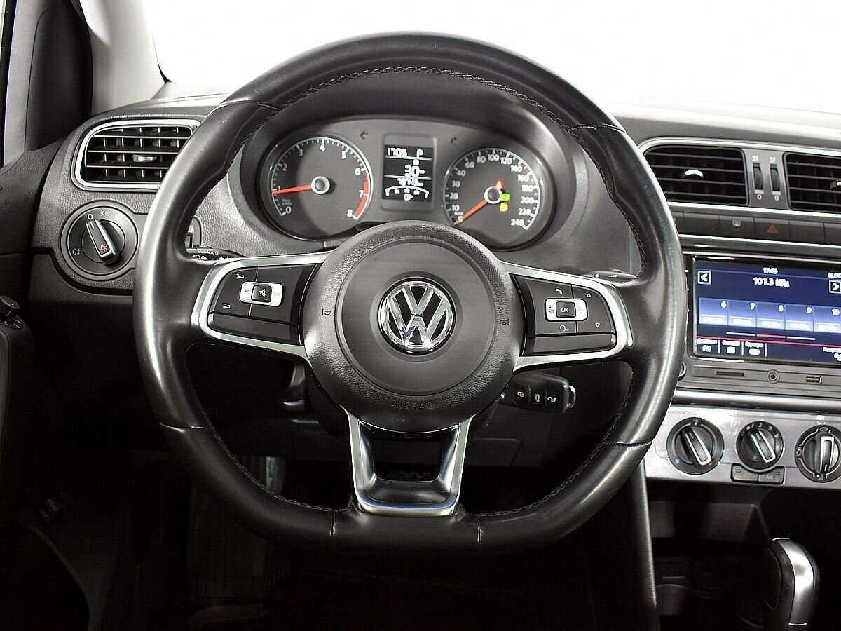 Купить Volkswagen Polo, 2020, 79 738 км, фото №11