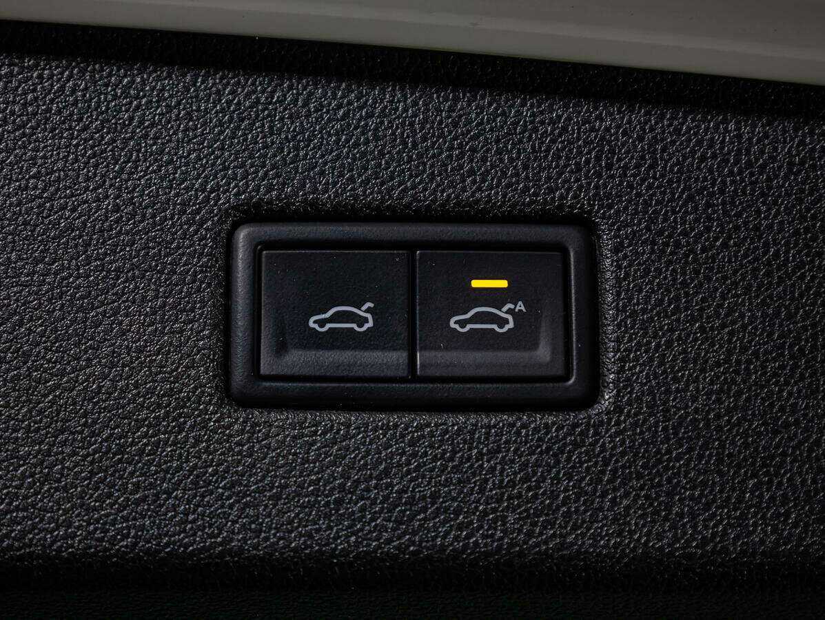 Купить Volkswagen Tiguan, 2017, 133 000 км, фото №14