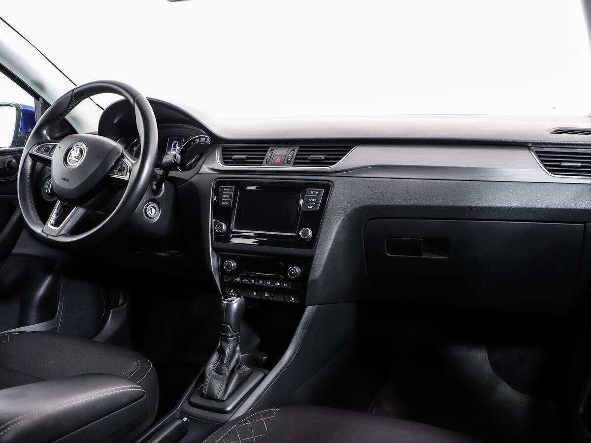 Купить Skoda Rapid, 2017, 180 828 км, фото №7