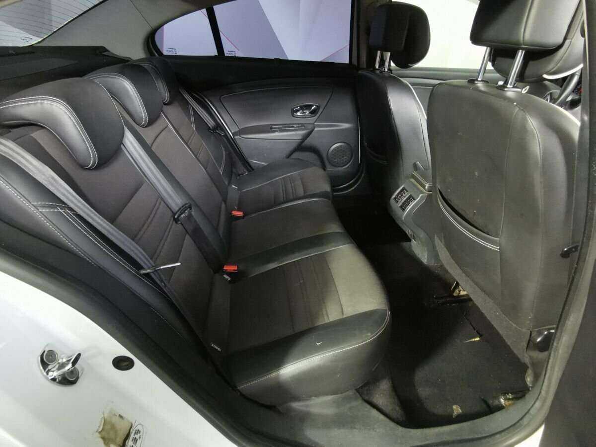 Купить Renault Fluence, 2012, 230 386 км, фото №12