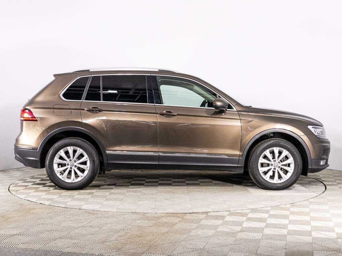 Купить Volkswagen Tiguan, 2017, 97 414 км, фото №4