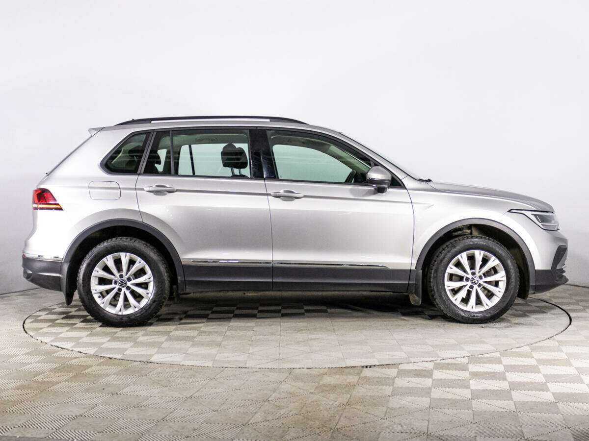 Купить Volkswagen Tiguan, 2021, 98 939 км, фото №4
