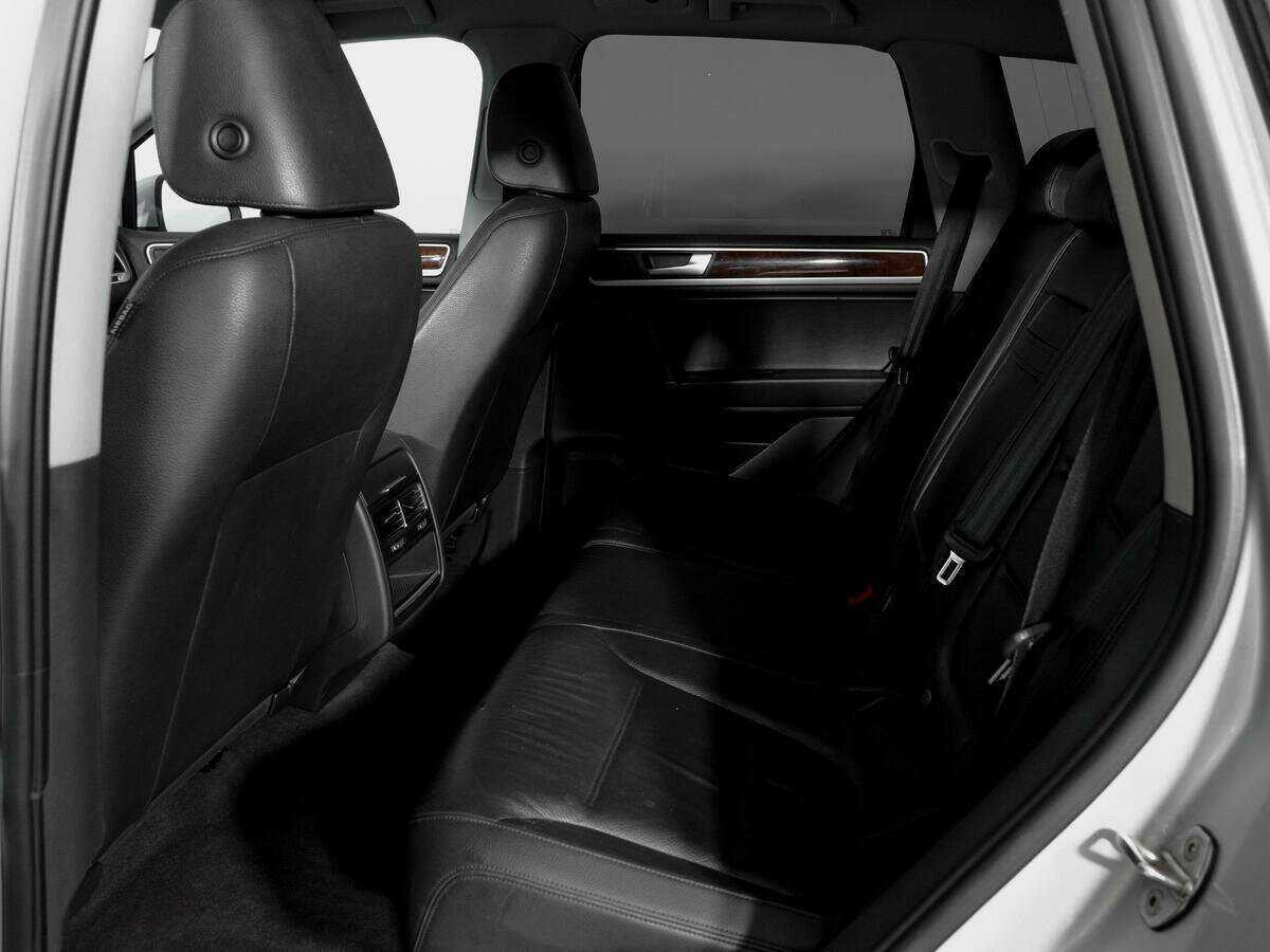 Купить Volkswagen Touareg, 2012, 126 666 км, фото №10