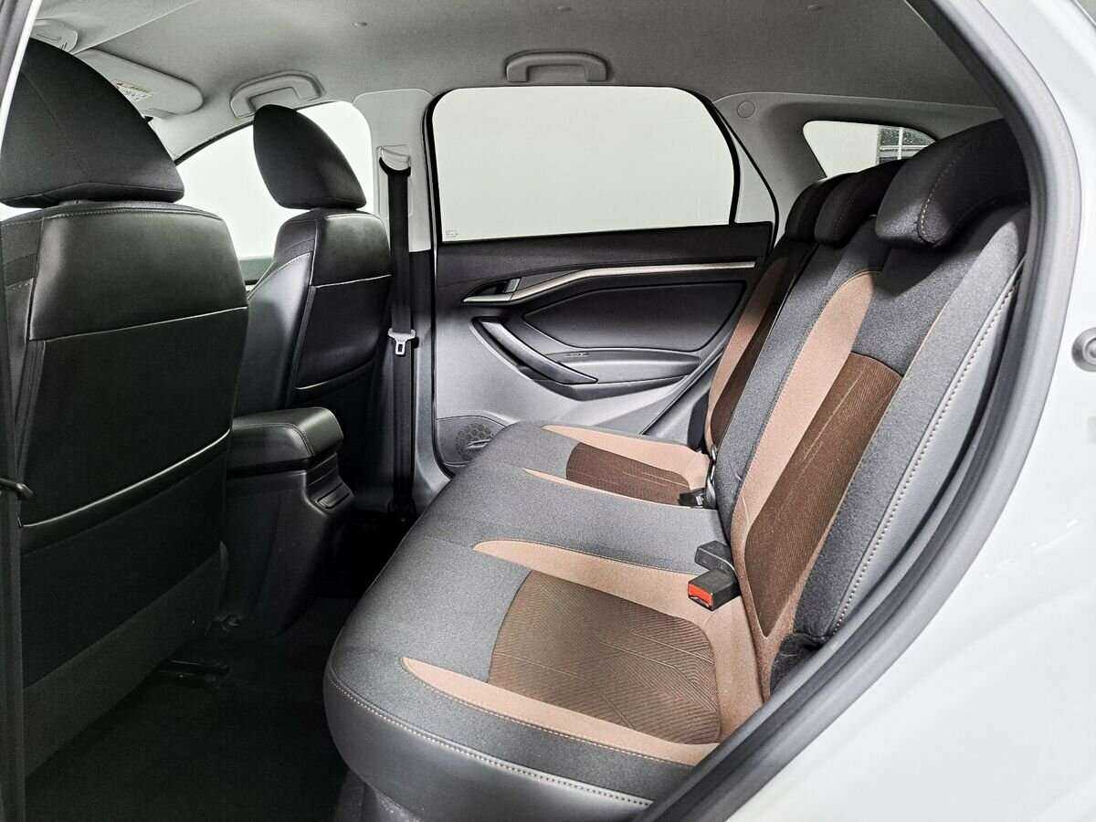 Купить Lada (ВАЗ) Vesta SW, 2018, 139 100 км, фото №10