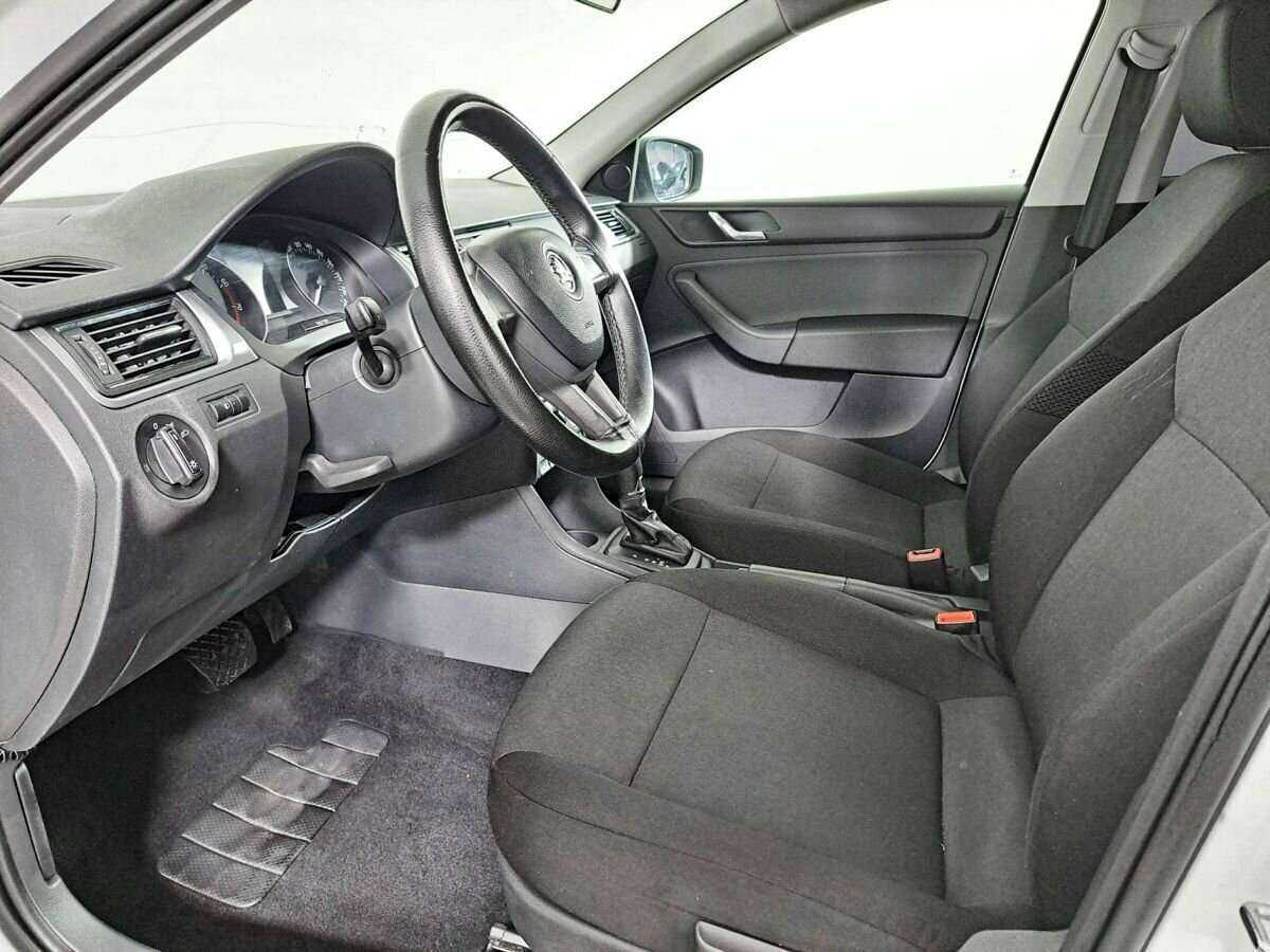 Купить Skoda Rapid, 2017, 210 000 км, фото №16