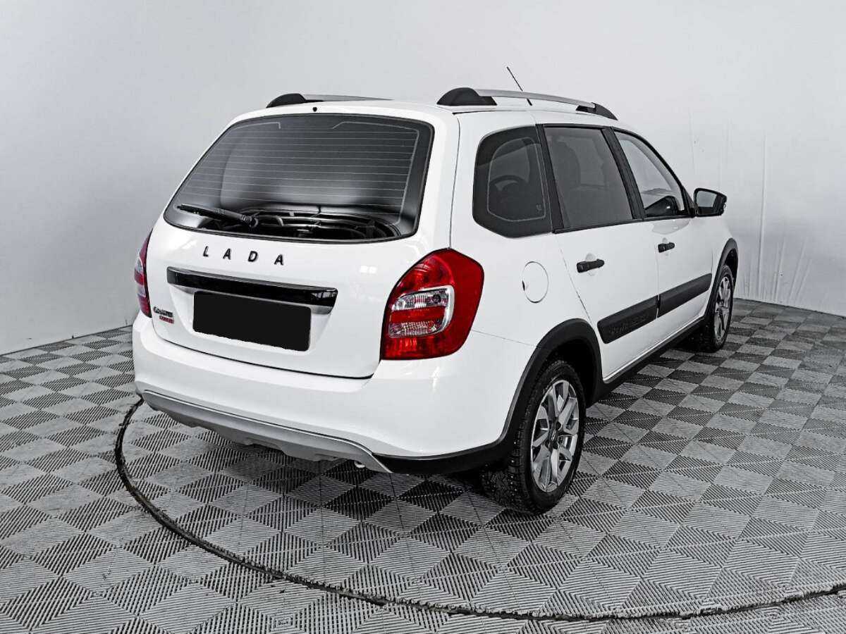 Купить Lada (ВАЗ) Granta Cross, 2023, 6 108 км, фото №5