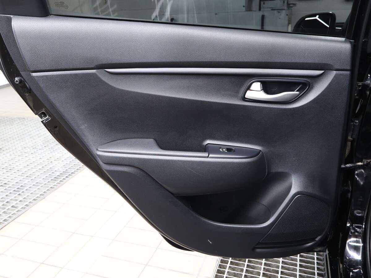 Купить Kia Rio, 2017, 86 100 км, фото №12