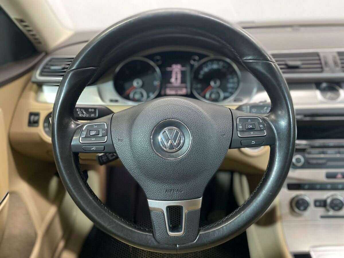 Купить Volkswagen Passat, 2012, 226 864 км, фото №10
