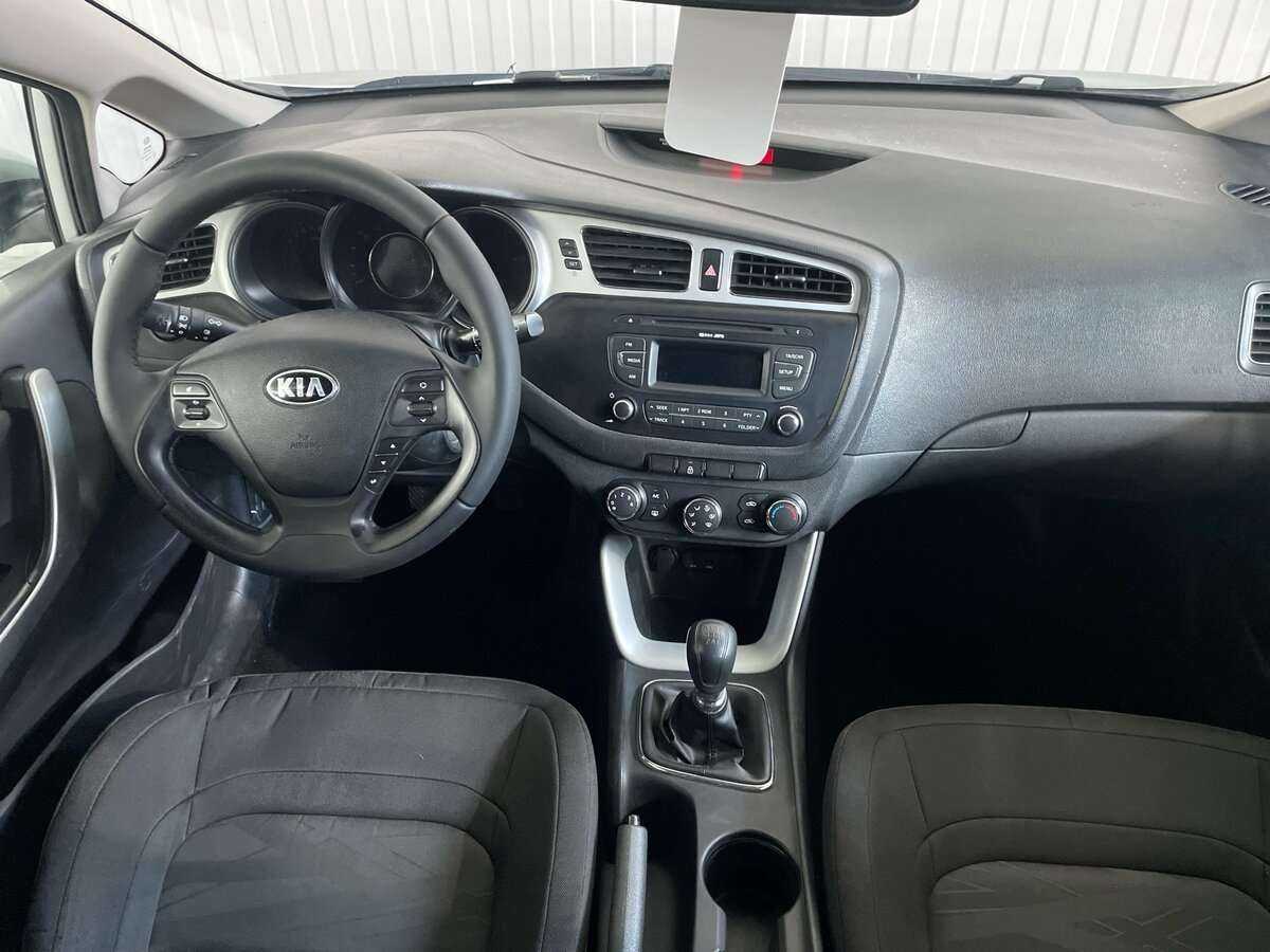 Купить Kia Ceed, 2013, 147 808 км, фото №9