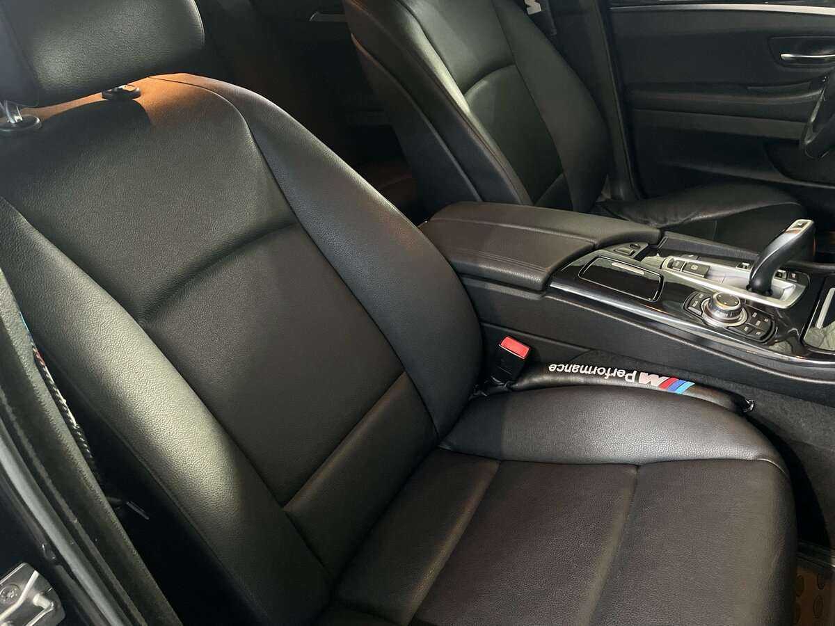 Купить BMW 5 серии 520i, 2012, 205 209 км, фото №21