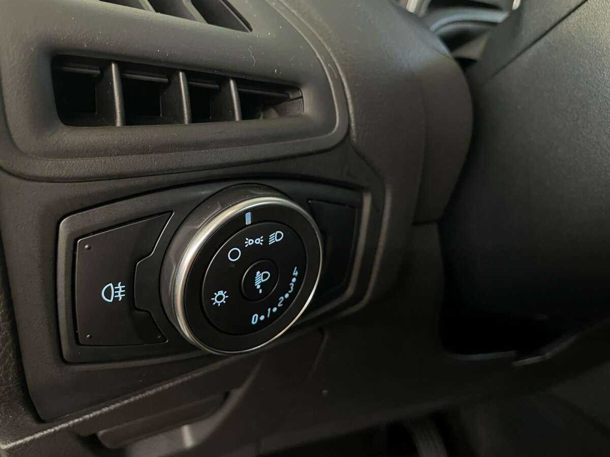 Купить Ford Focus, 2018, 75 190 км, фото №12