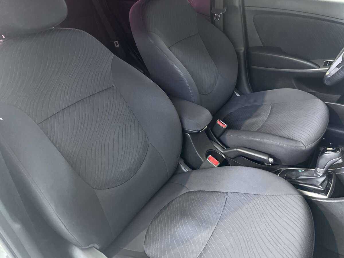 Купить Hyundai Solaris, 2016, 118 449 км, фото №18