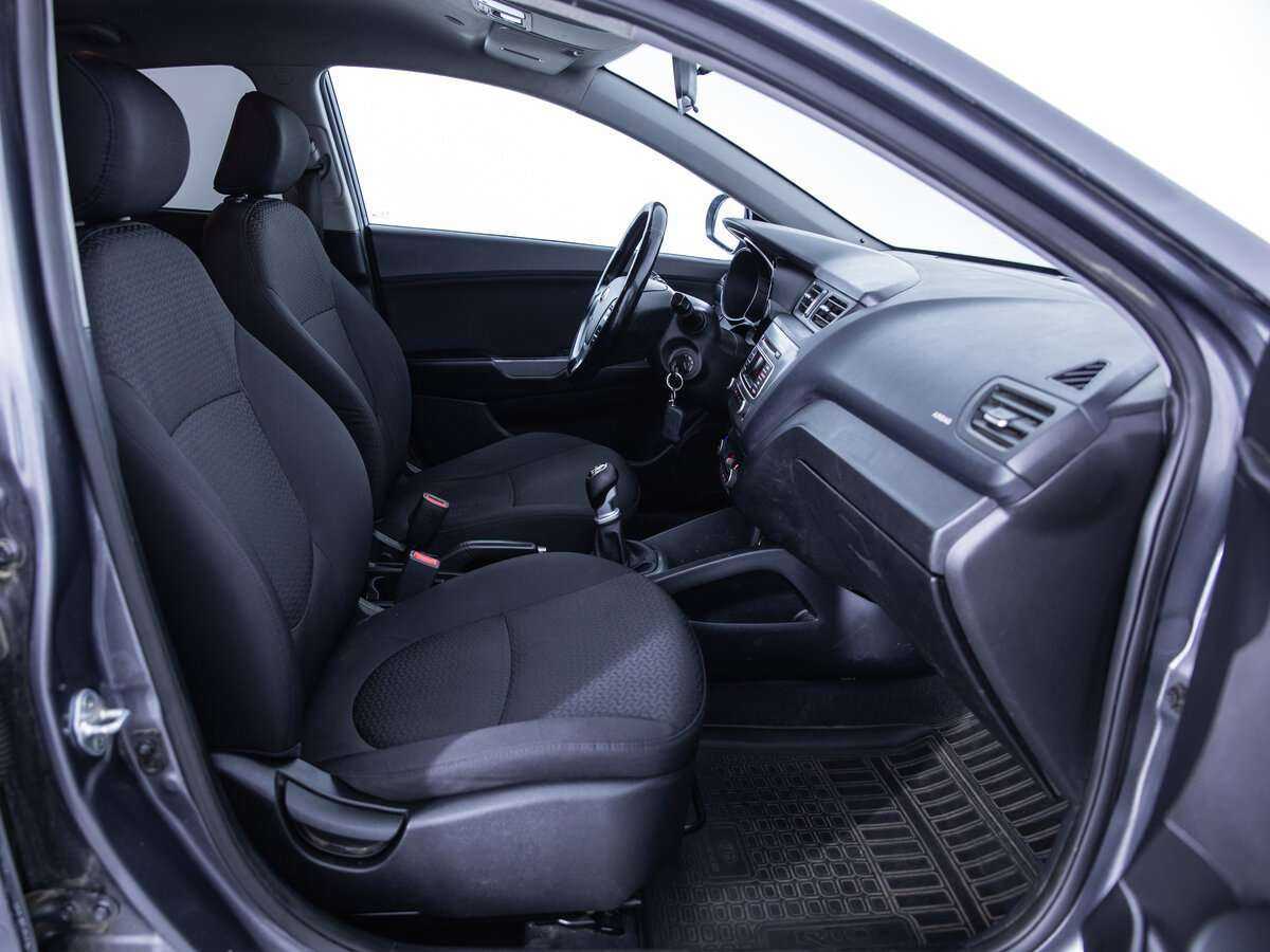 Купить Kia Rio, 2017, 138 126 км, фото №10