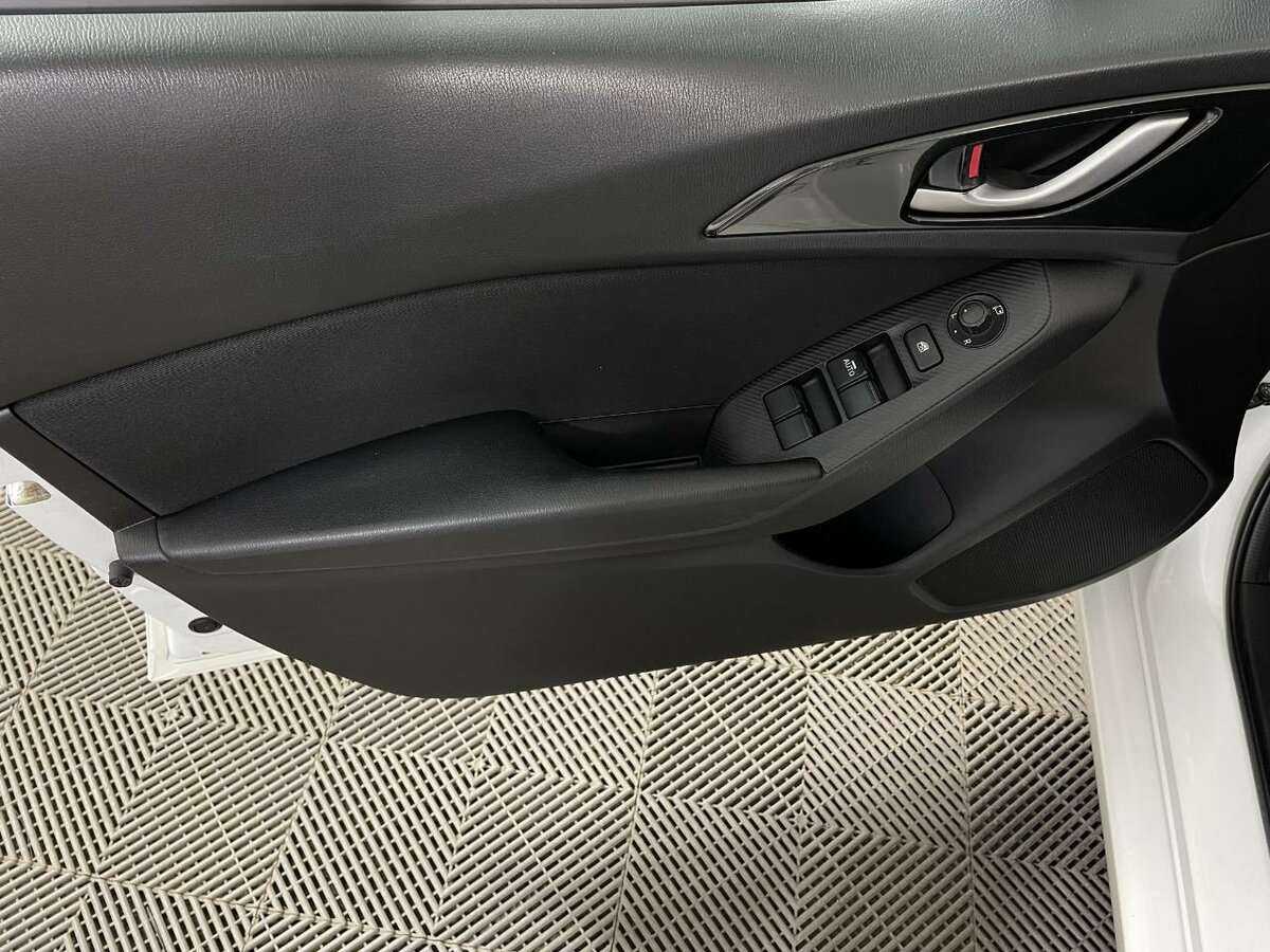 Купить Mazda 3, 2014, 144 463 км, фото №8