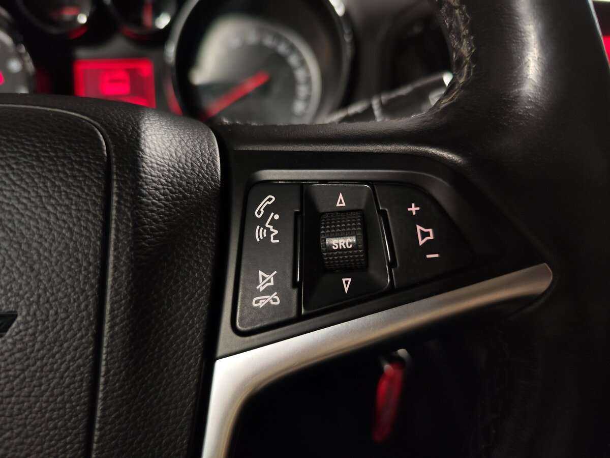 Купить Opel Astra, 2012, 220 000 км, фото №11