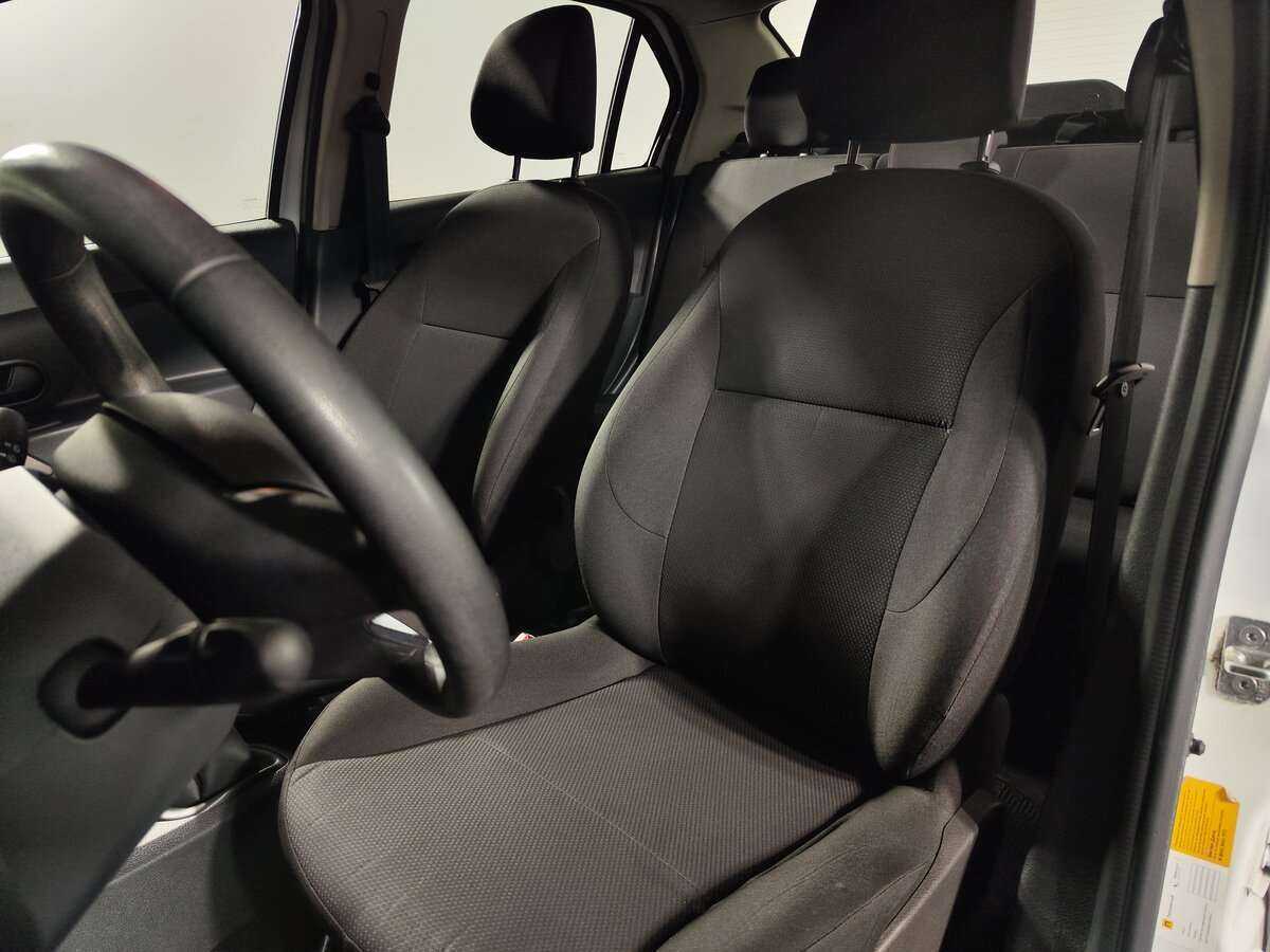 Купить Renault Logan, 2019, 101 000 км, фото №6